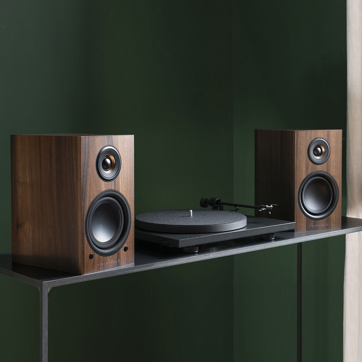 LN01A - Active Series